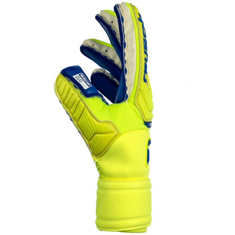 Goalkeeper gloves Reusch Attrakt Duo M