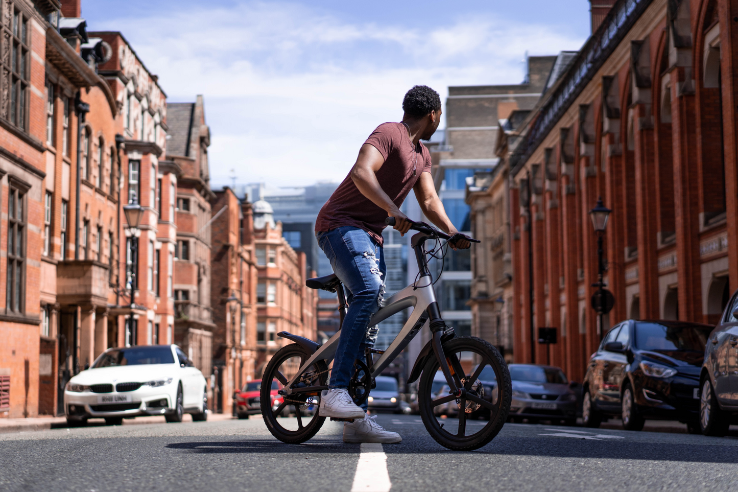 Official Carbon Black E-Bike with Built-in Speakers & Bluetooth (Range up to 60km)